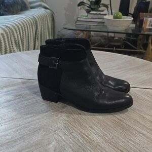 Nsturalizer Ankle Boots